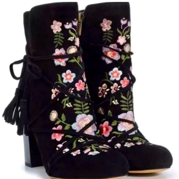 ⭐️ NEW ⭐️ Sam Edelman suede embroidered ankle boot